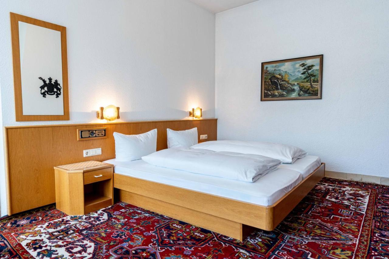 Hotel Am Roemerplatz Ульм Экстерьер фото